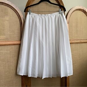 Calvin Klein White Accordion A-Line Skirt